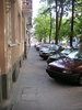 Narrow pavement