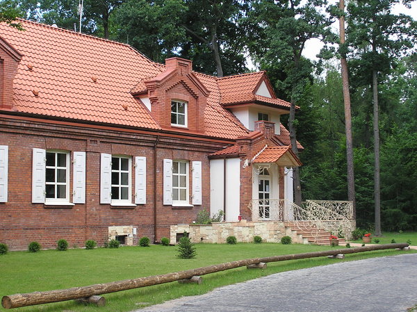 An old palace: Architecture jewel from Spala.