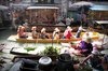 Floating Market 3