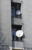 Wall with antennas
