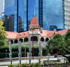 building contrasts